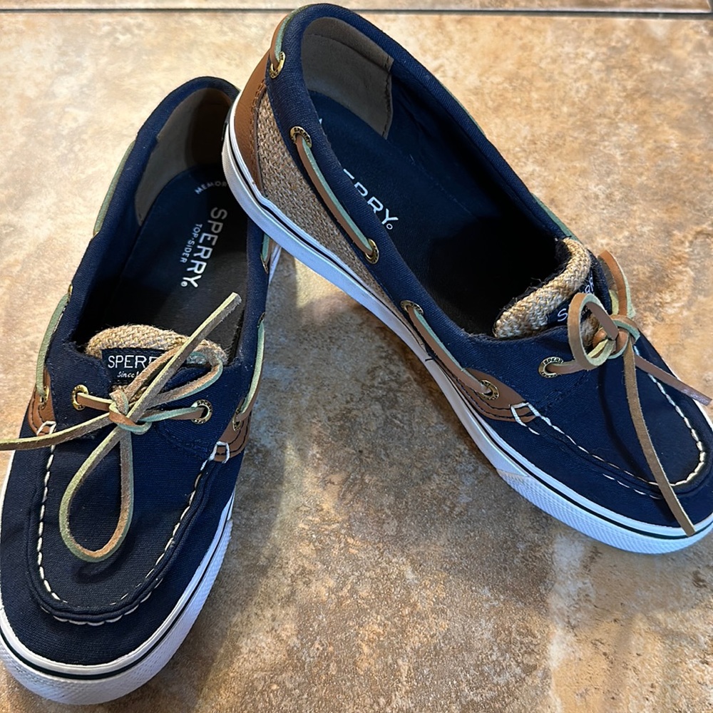 Sperry top sider shoes